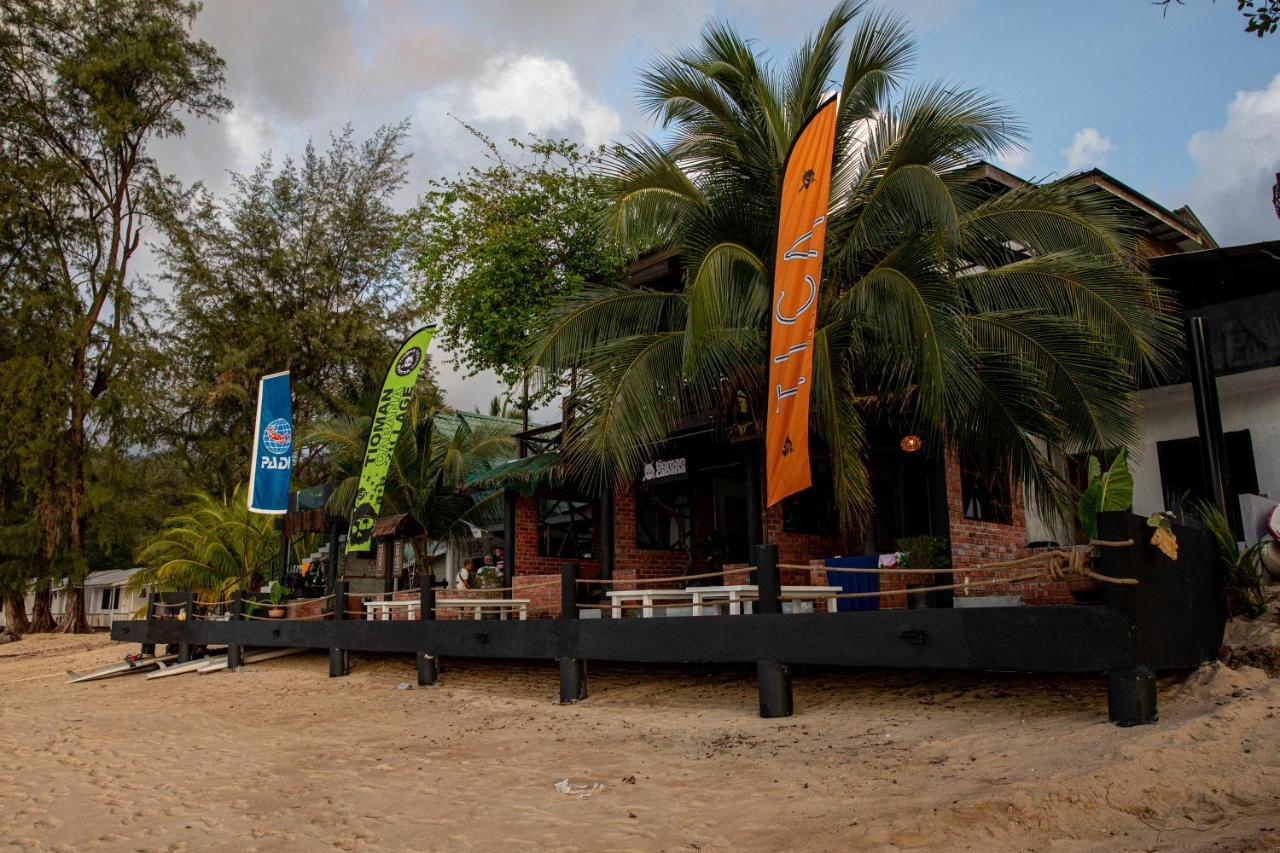 Tioman Cabana Bed & Breakfast Kampong Ayer Batang Exterior foto