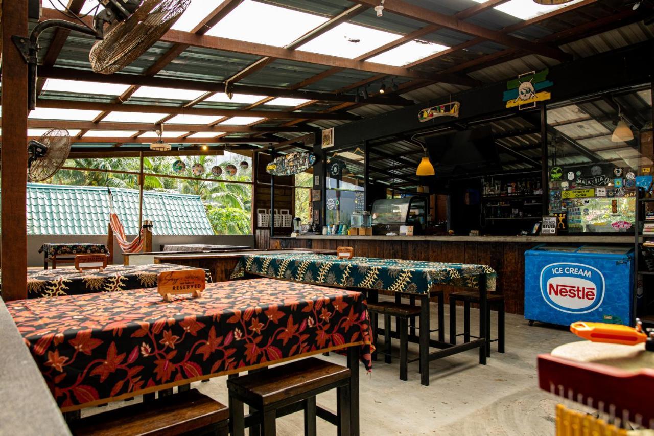 Tioman Cabana Bed & Breakfast Kampong Ayer Batang Exterior foto